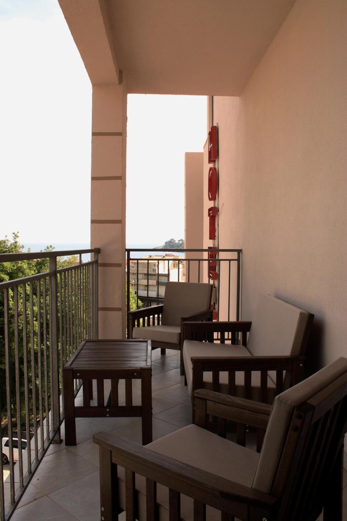 Hotel Petrovac Εξωτερικό φωτογραφία