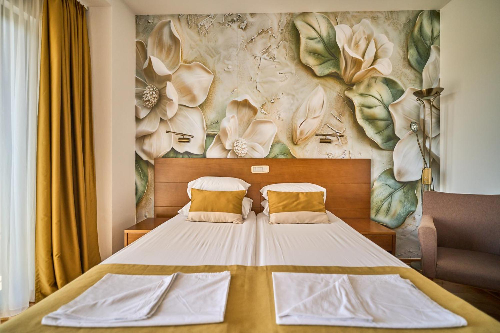 Hotel Petrovac Εξωτερικό φωτογραφία