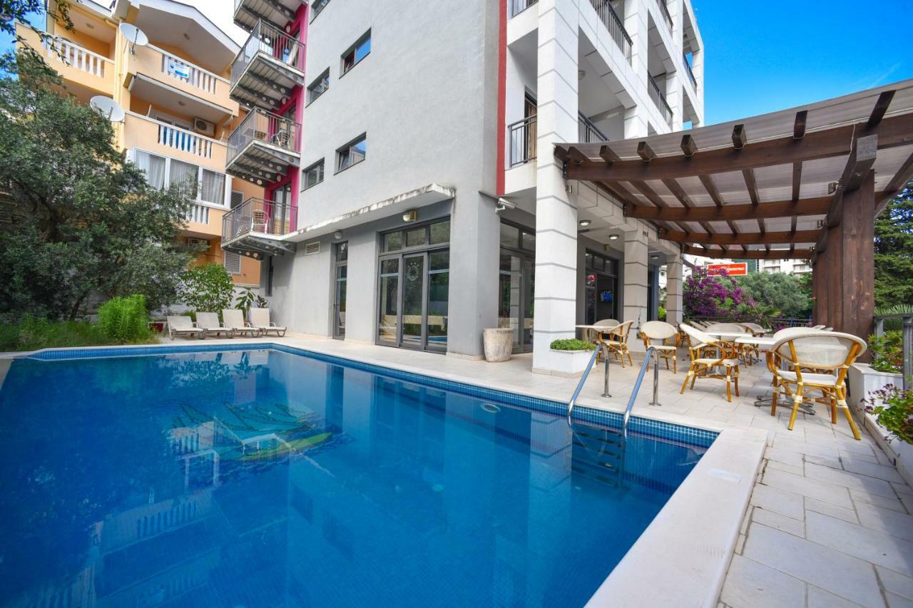 Hotel Petrovac Εξωτερικό φωτογραφία